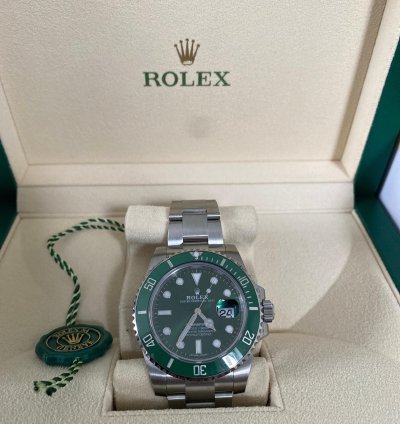 Rolex Submariner Date Hulk 2020 new Unworn Full Set