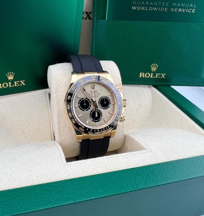 Rolex Daytona Yellow Gold Black Subdials