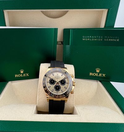 Rolex Daytona Yellow Gold Black Subdials