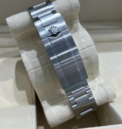 Rolex Submariner Date Hulk Discontinued Model New Warranty Card Unworn 116610lv Box Papers 2020