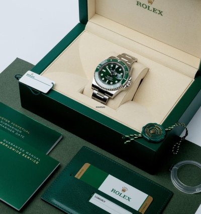 Rolex Submariner Date Hulk Full Set