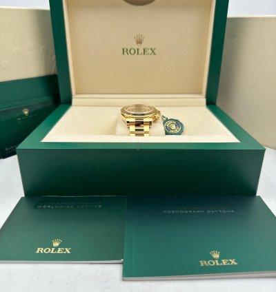 Rolex Daytona Yellow Gold Champagne Dial Yellow Gold Bracelet 126508 Unworn 2024