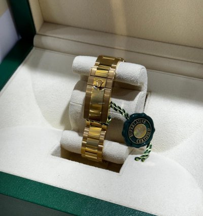 Rolex Daytona Yellow Gold Champagne Index Dial 126508 New 2024