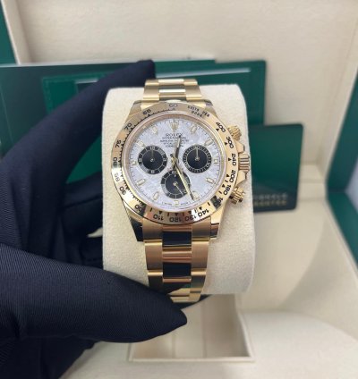 Rolex Daytona Yellow Gold Cosmograph Daytona 40 Watch - Meteorite And Black Dial - Oyster 116508