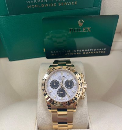 Rolex Daytona Yellow Gold Cosmograph Daytona 40 Watch - Meteorite And Black Dial - Oyster 116508
