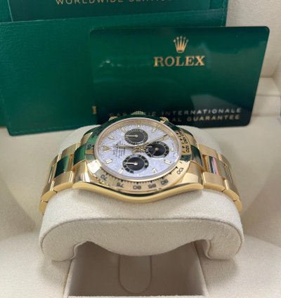 Rolex Daytona Yellow Gold Cosmograph Daytona 40 Watch - Meteorite And Black Dial - Oyster 116508