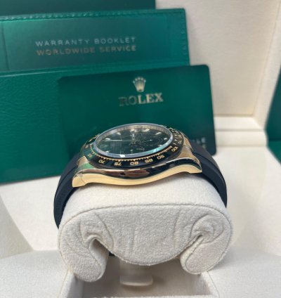 Rolex Daytona Yellow Gold Daytona 40 Watch - Black Index Dial - Black Oysterflex Strap 116518ln