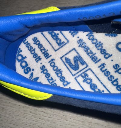 Adidas Hochelaga Spzl Night Indigo Solar Yellow Sneakers