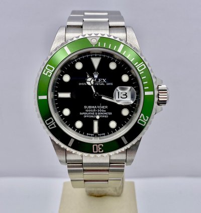 Rolex Submariner Date Kermit - Fat Four