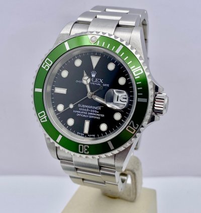 Rolex Submariner Date Kermit - Fat Four