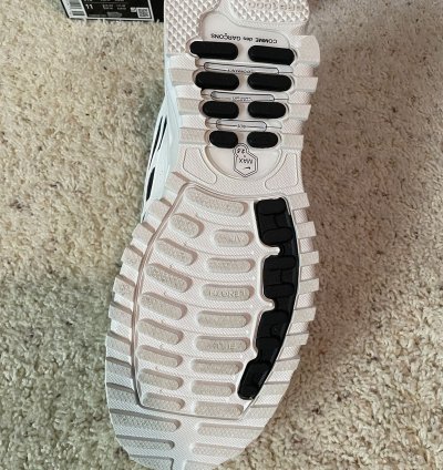 Nike Comme Des Gar Ons Air Max 2 5