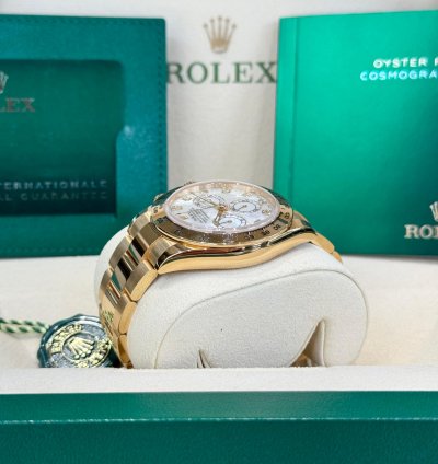 Rolex Daytona Yellow Gold Mother Of Pearl Diamond Dial 2021