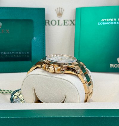 Rolex Daytona Yellow Gold Mother Of Pearl Diamond Dial 2021