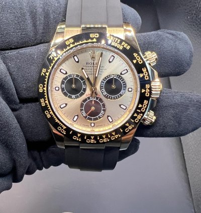 Rolex Daytona Yellow Gold Oysterflex