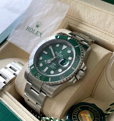 Rolex Submariner Date Magnifique Rolex Hulk Neuve