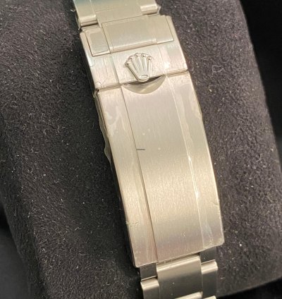 Rolex Submariner Date New Full Stickers 2018 Submariner Date Hulk New Old Stock 116610lv Full Set
