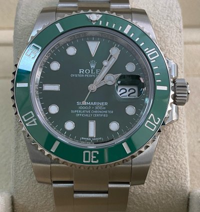 Rolex Submariner Date New Full Stickers 2018 Submariner Date Hulk New Old Stock 116610lv Full Set