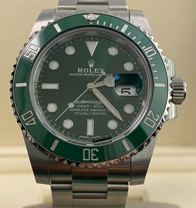 Rolex Submariner Date New Old Stock 2019 Submariner Date Hulk Unworn 116610lv Full Set
