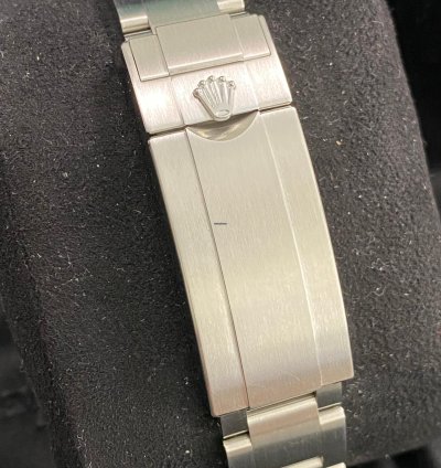 Rolex Submariner Date New Old Stock 2019 Submariner Date Hulk Unworn 116610lv Full Set