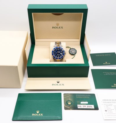 Rolex Submariner Date New Unworn 2024-09-05 Full Set