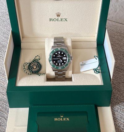 Rolex Submariner Date Rare 41mm 2020 Kermit Unworn Brand New Perfect Condition