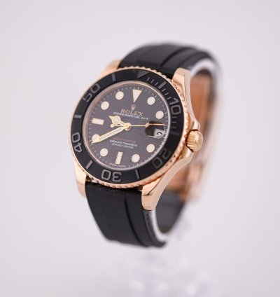 Rolex Yacht-master 37 2016 Yacht-master 37 Rose Gold Case Oysterflex Bracelet 268655 Unworn