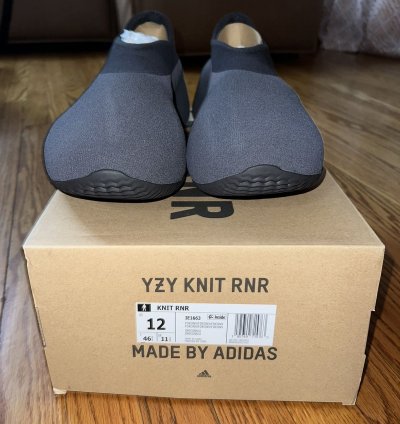 Adidas Men Yeezy Knit Rnr Fade Onyx Size 12 Ie1663