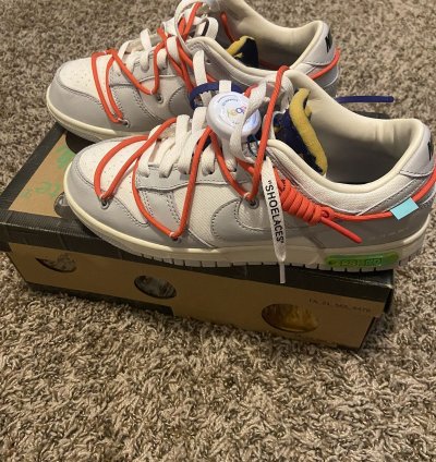 Nike Dunk Low Off-white Lot 23