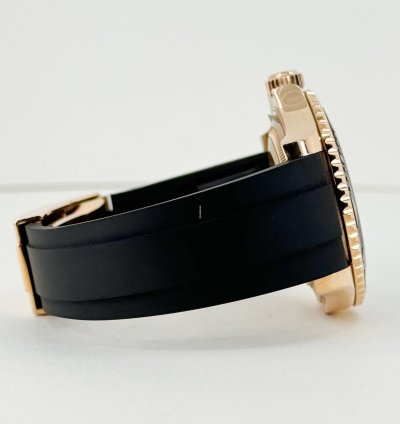 Rolex Yacht-master 40 40mm Black Ceramic Bezel Rose Gold Black Dial Oysterflex Band 116655