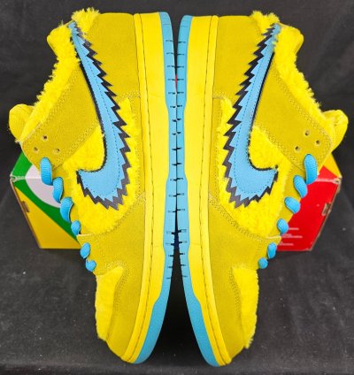 Nike Dunk Low Sb Grateful Dead Bears Opti Yellow Pre-owned