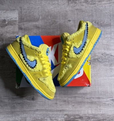 Nike Grateful Dead Sb Dunk Low Yellow Bear
