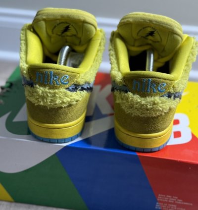 Nike Grateful Dead Sb Dunk Low Yellow Bear
