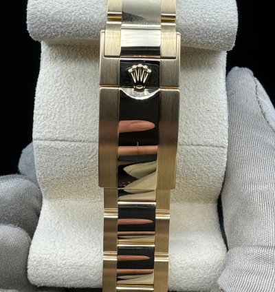 Rolex Daytona Yml Pikachu Unworn