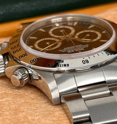 Rolex Daytona Zenith 4lines Bezel 225 Never Worn