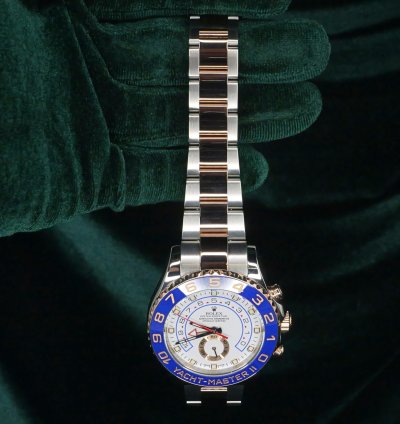 Rolex Yacht-master Ii Mint Complete Set Yacht-master Ii Two-tone White Dial Blue Bezel Rose Gold 116681