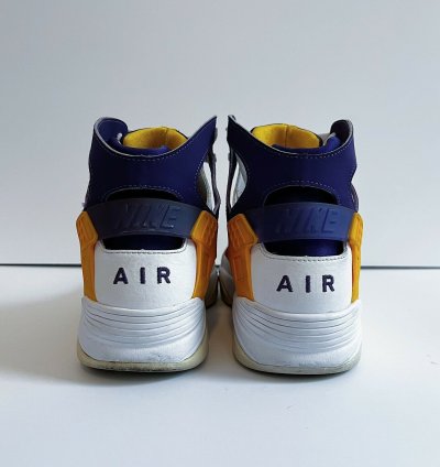 2015 Nike Air Flight Huarache Kobe Rare 705005 101 Sz 8 5
