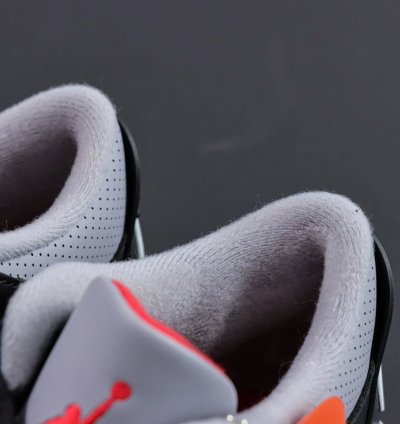 Air Jordan 3 Retro Black Cement