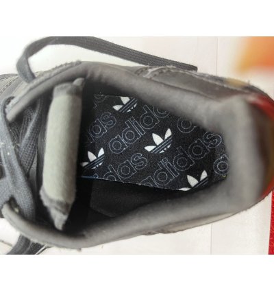 Adidas Originals Retropy F2 gw 5472 Men 9 5 Running Shoes