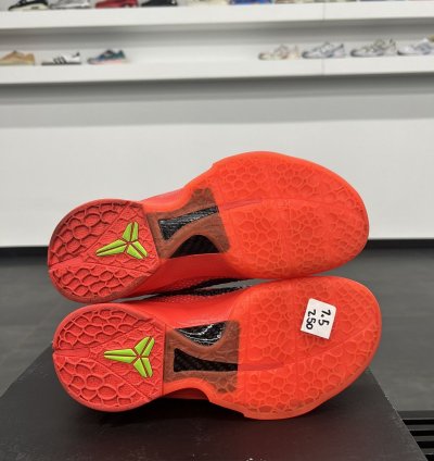 72244 Nike Kobe 6 Proto Reverse Grinch