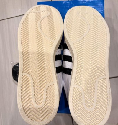 Adidas Originals Superstar Laceless Size 9 5