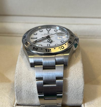 Rolex Explorer Ii 216570