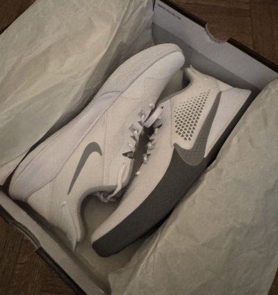 Ds Nike Mamba Fury White Wolf Grey Mens Size 14