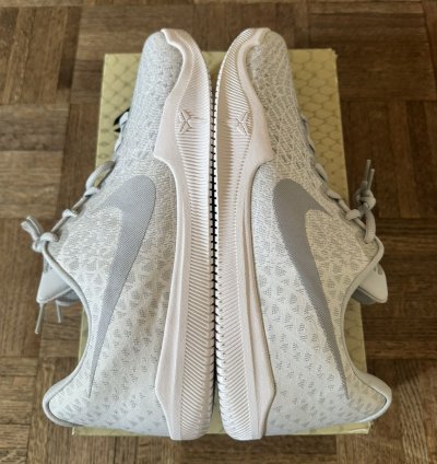 Ds Nike Mamba Instinct White Grey Pure Platinum Size 13