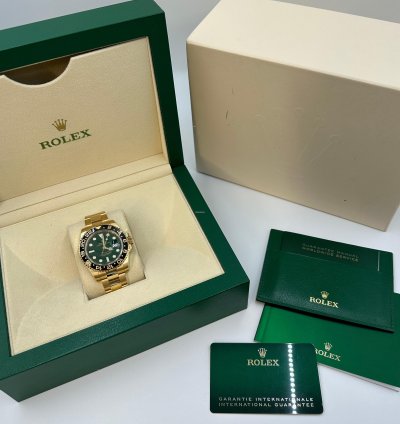 Rolex Gmt-master Ii 116718ln Green Dial