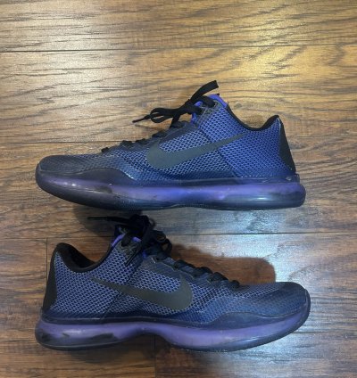 Kobe 10 Blackout