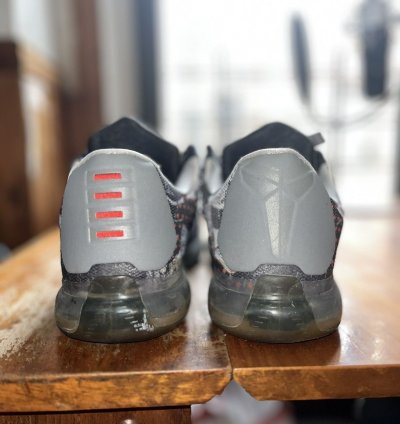 Kobe 10 Pain