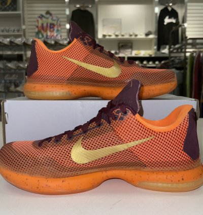 Kobe 10 Silk - Lightly Worn No Box flaw Shown