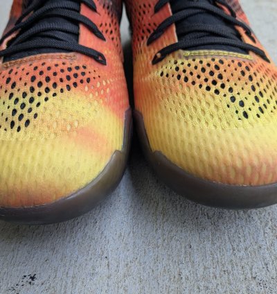 Kobe 11 Sunset 836183-805
