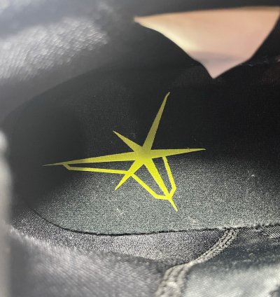 Kobe 2018 Lakers Away