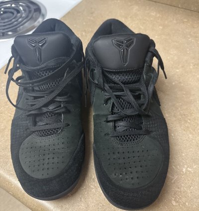 Kobe 4 Gift Of Mamba